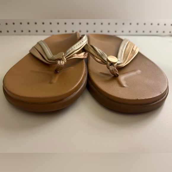 Vionic Catalina Sandals in Mix Metallic - Picture 6 of 15